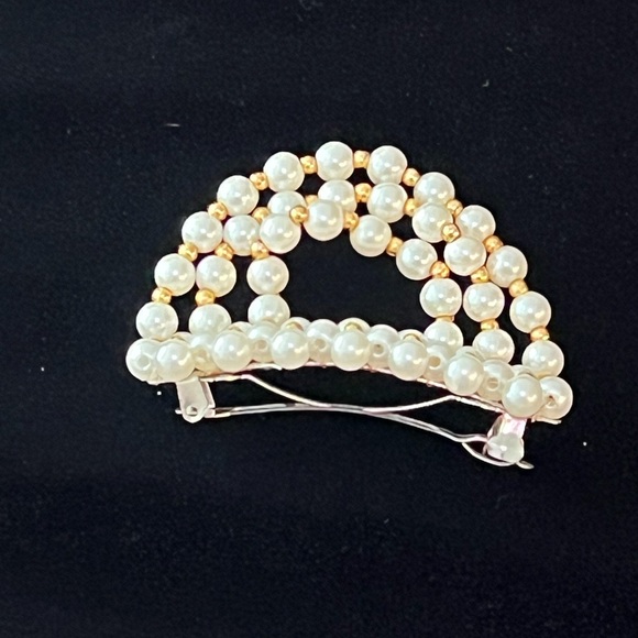 Vintage 1980’s Gold and White Pearl Hair Accessory - Picture 3 of 5
